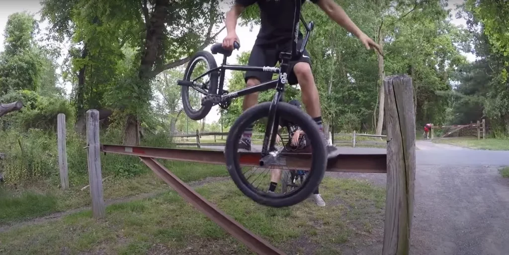 Reasons why BMX bikes are not ideal for cruising
