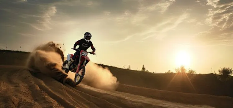What are the Basics of a 100cc Dirt Bike